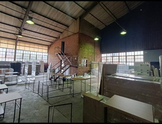 INDUSTRIAL PROPERTY TO RENT IN ROBERTVILLE
